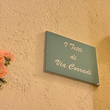 I Tetti Di Via Corradi Villa Sanremo Eksteriør billede