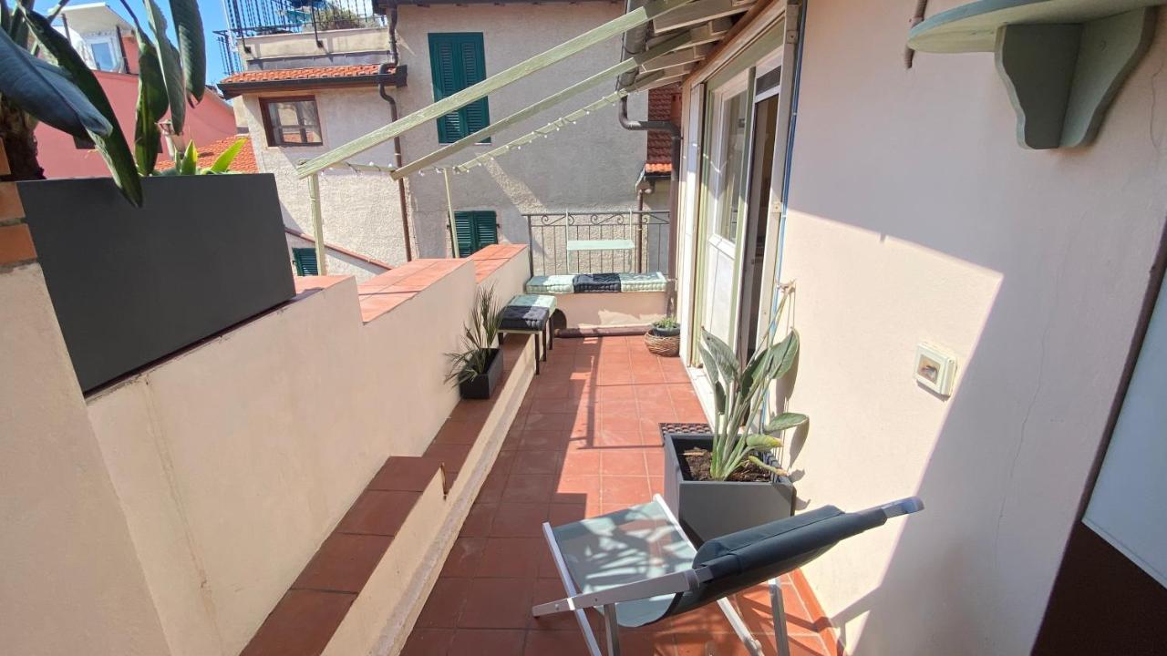 I Tetti Di Via Corradi Villa Sanremo Eksteriør billede