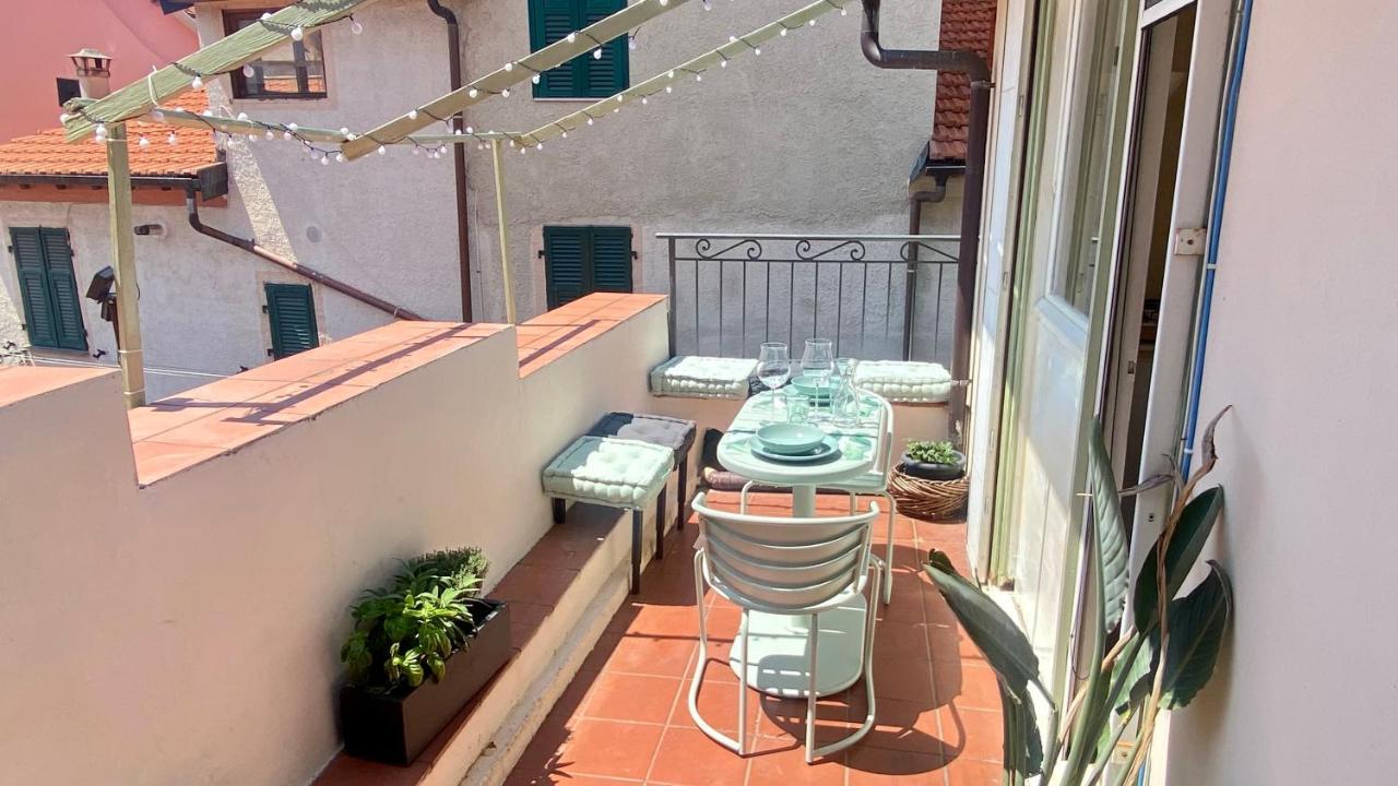 I Tetti Di Via Corradi Villa Sanremo Eksteriør billede