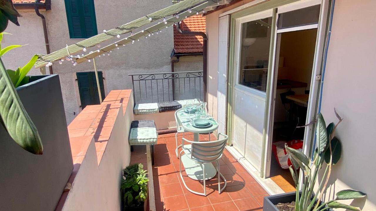 I Tetti Di Via Corradi Villa Sanremo Eksteriør billede