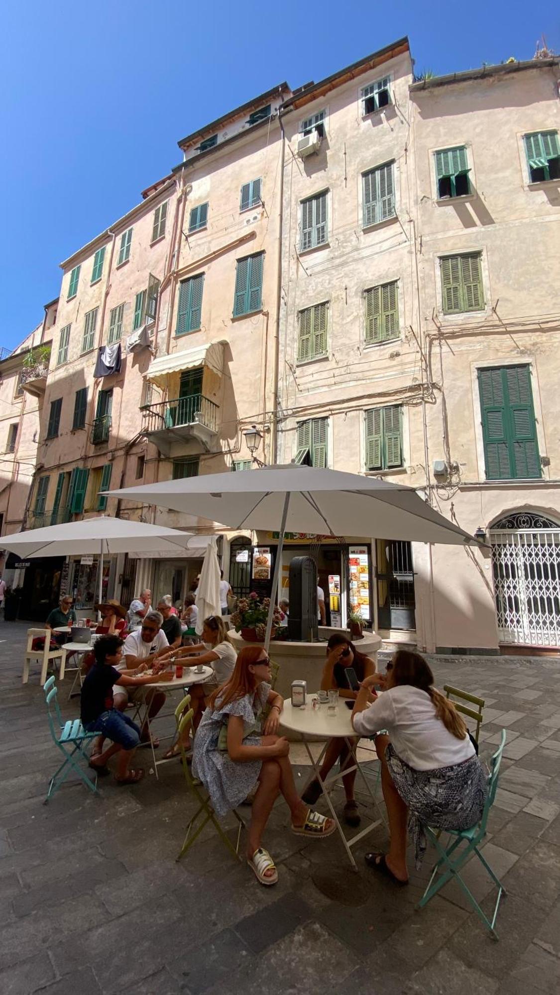I Tetti Di Via Corradi Villa Sanremo Eksteriør billede